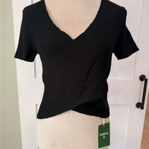 HALARA NWT Black Ribbed Crossover Crop Top